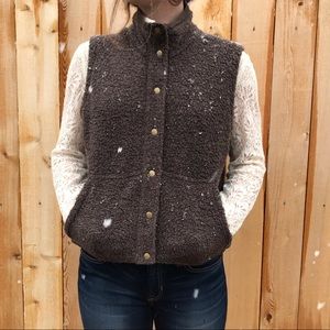 Sheridan Sherpa Vest size XL • Fits M - L